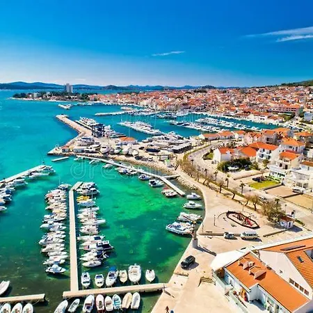 And Dalmatiko Vodice