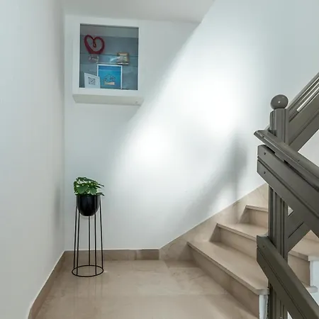 And Dalmatiko Guest house