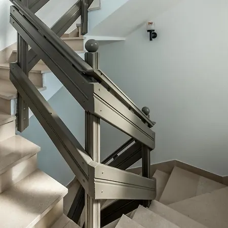 And Dalmatiko Vodice