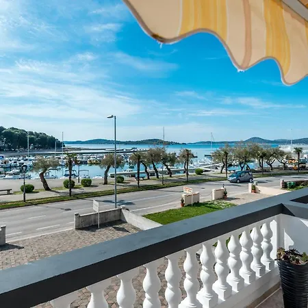 And Dalmatiko 3* Vodice