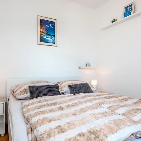 And Dalmatiko Guest house