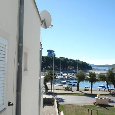 And Dalmatiko Vodice