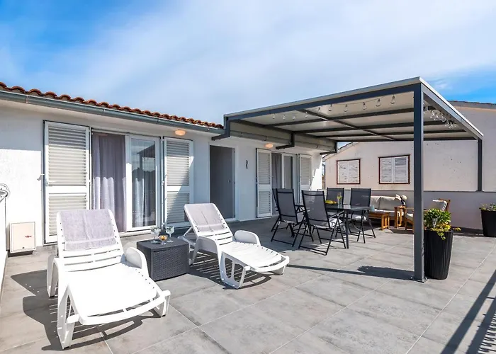 And Dalmatiko 3* Vodice