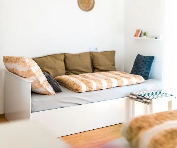 And Dalmatiko Vodice