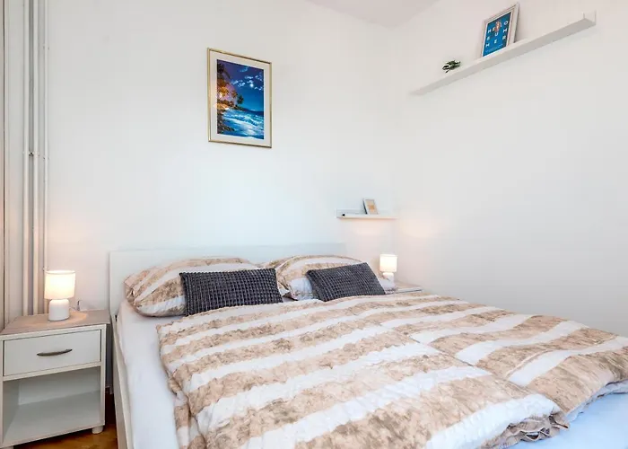 And Dalmatiko Guest house