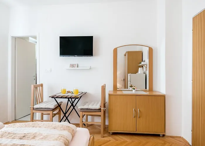 Guest house And Dalmatiko 3*